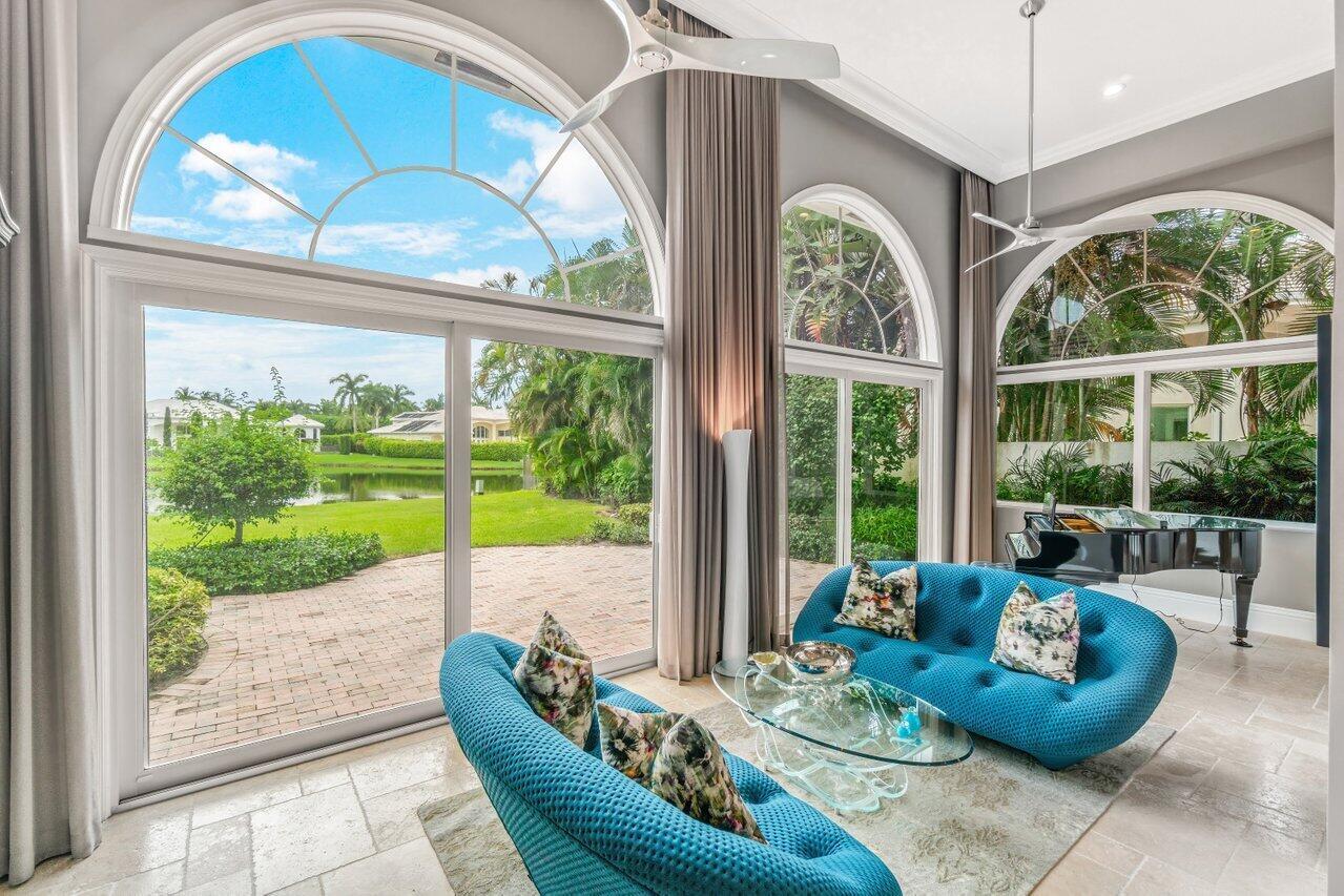 ROYAL HIDDEN COVE / POLO - Residential