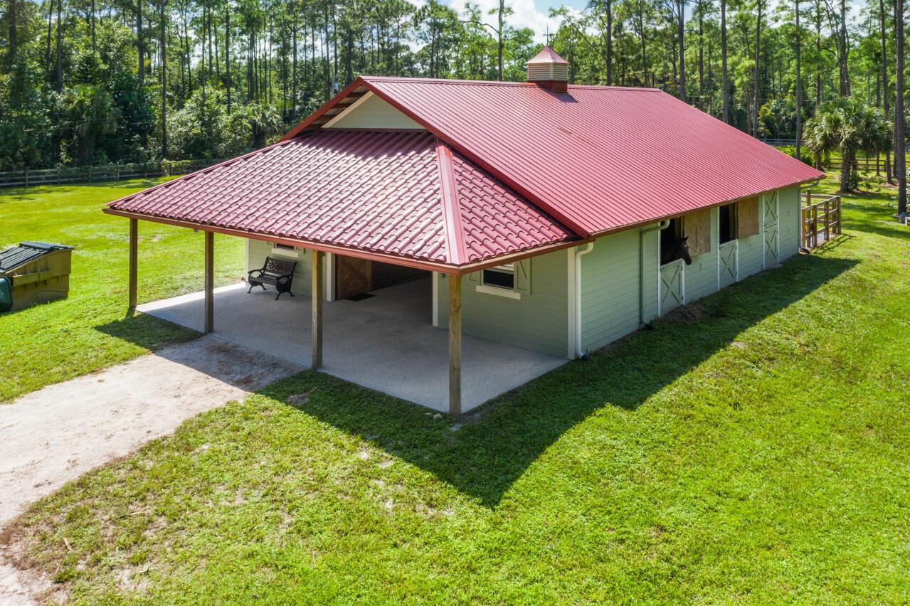 FOX TRAIL - Residential Lease