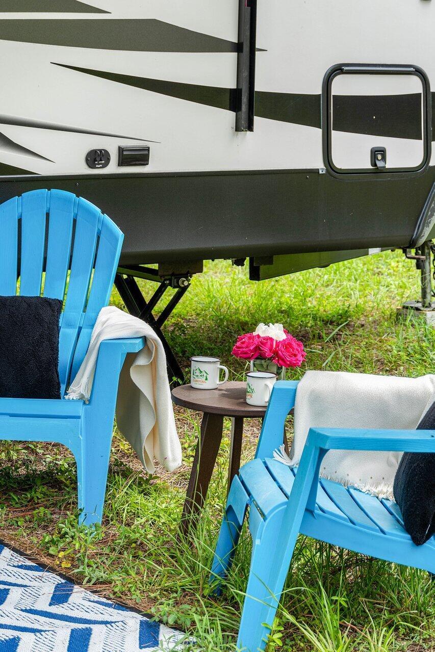 FOX TRAIL - Residential Lease