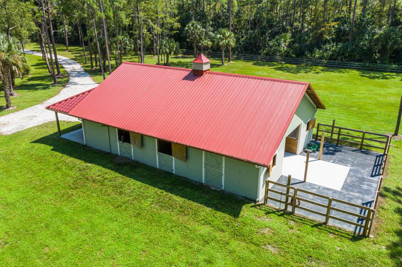 FOX TRAIL - Residential Lease