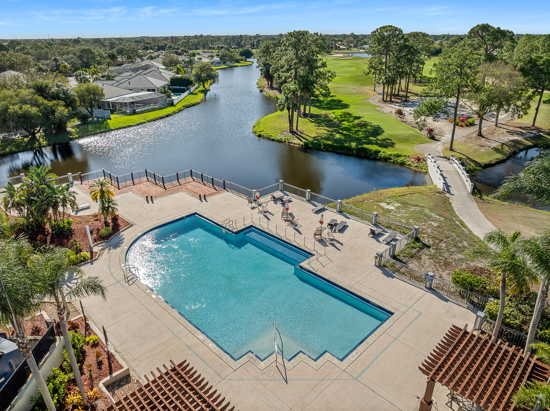 Country Club Estates - Residential