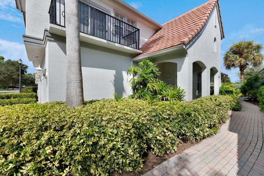 Photo of 198 Evergrene Parkway, Palm Beach Gardens, FL 33410 (MLS # R10903513)