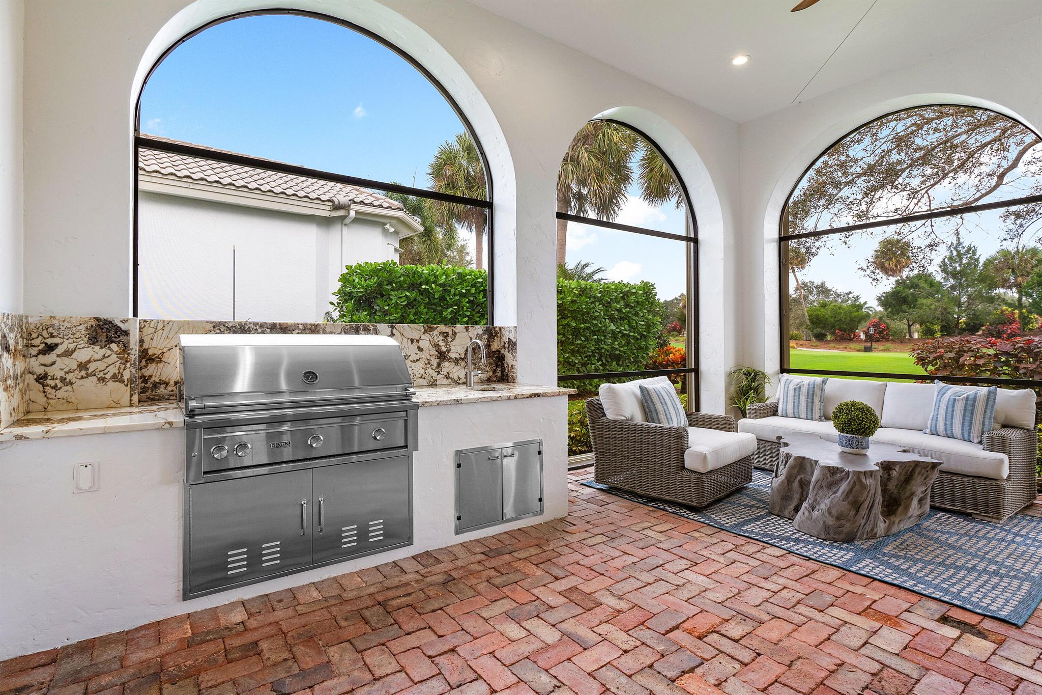 Mizner Country Club - Residential