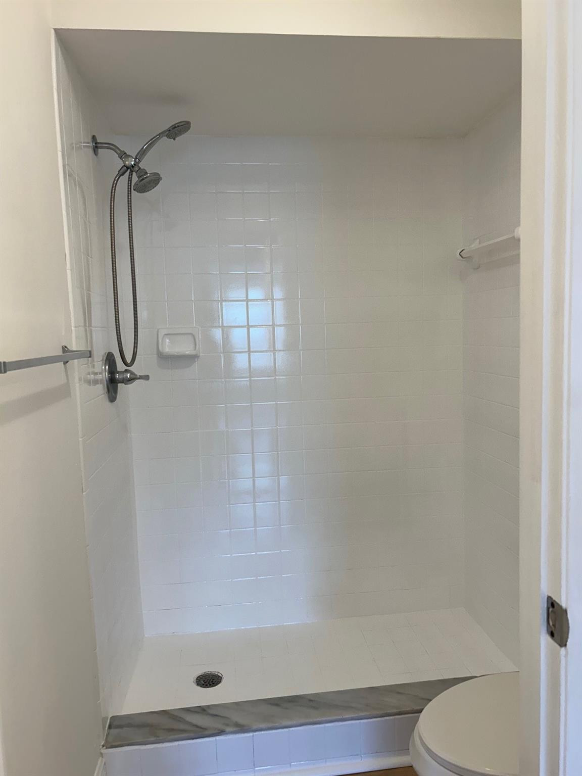 Summerbreeze Condominium - Residential