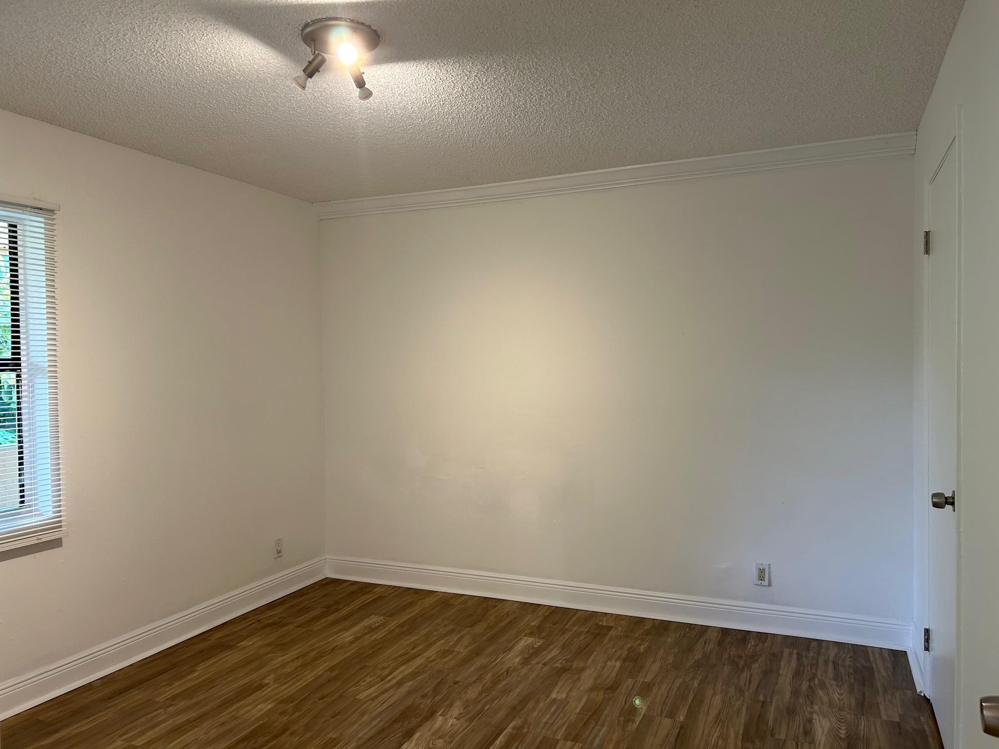 Summerbreeze Condominium - Residential