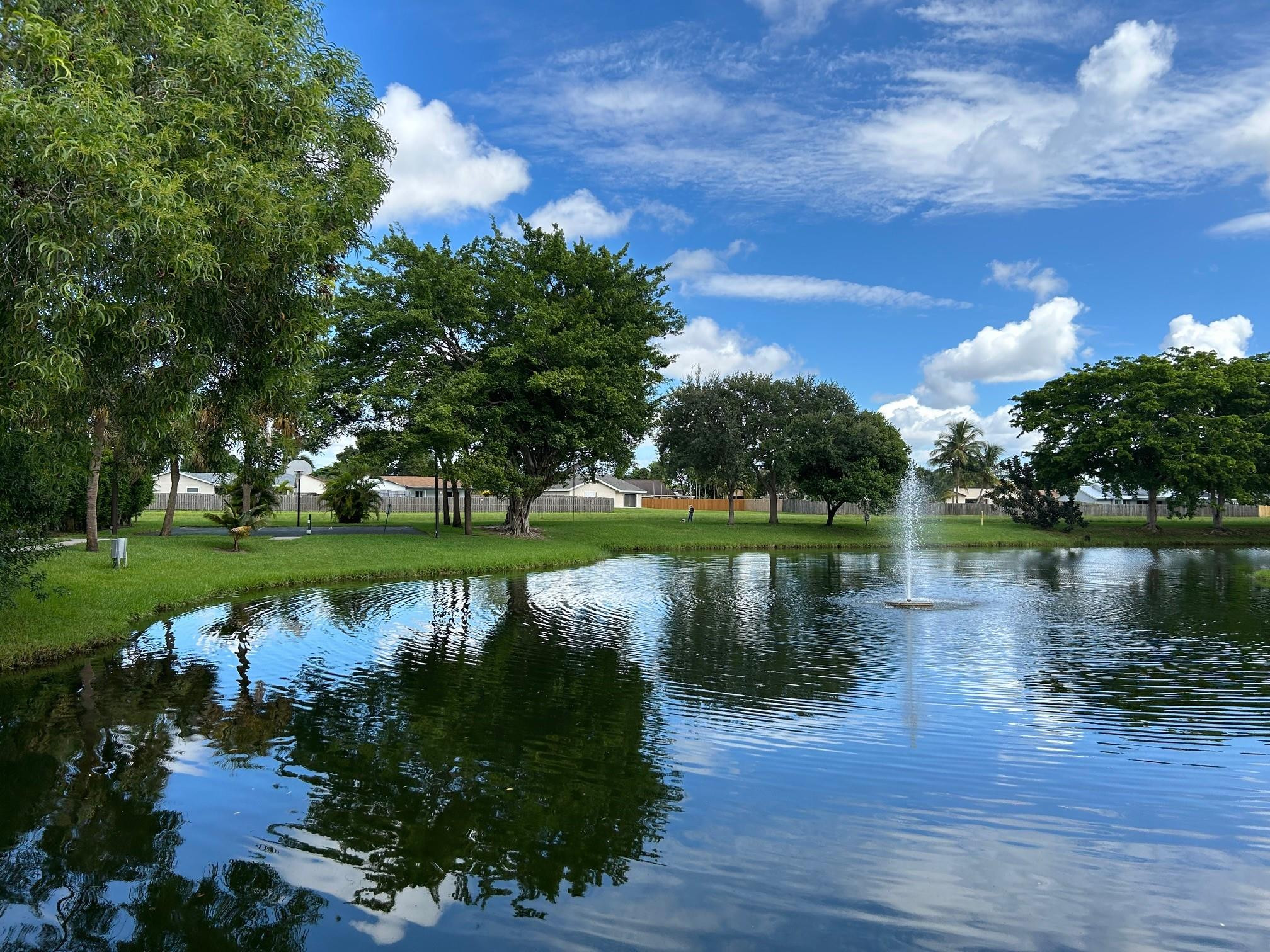 Summerbreeze Condominium - Residential