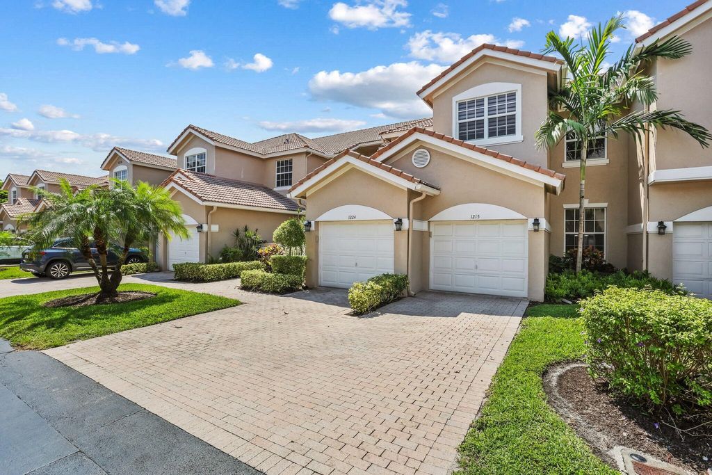 Photo of 6576 Villa Sonrisa Drive #1215, Boca Raton, FL 33433 (MLS # R11093960)