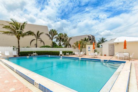 A home in Jensen Beach