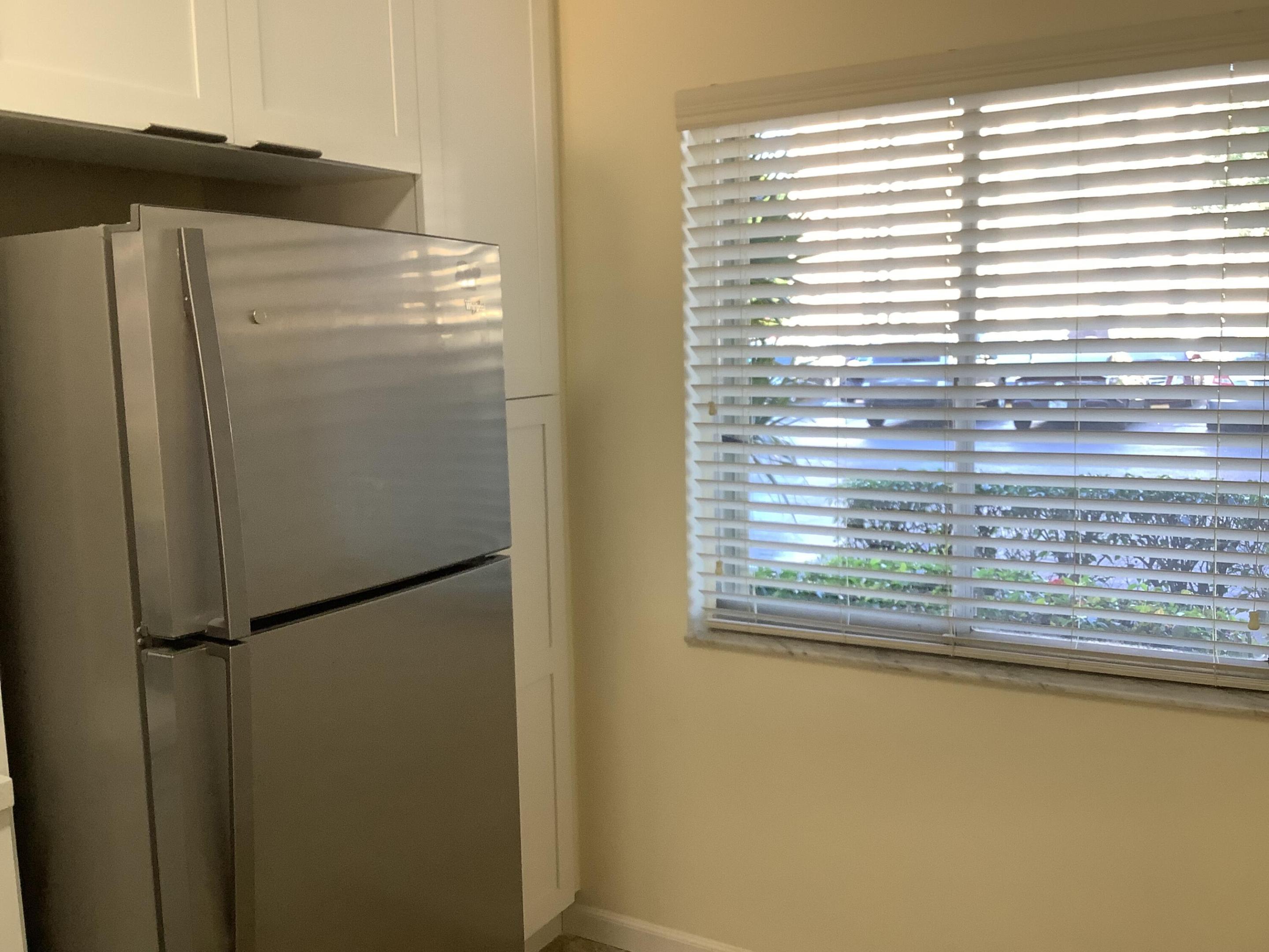 CASCADES OF LAUDERHILL - Residential