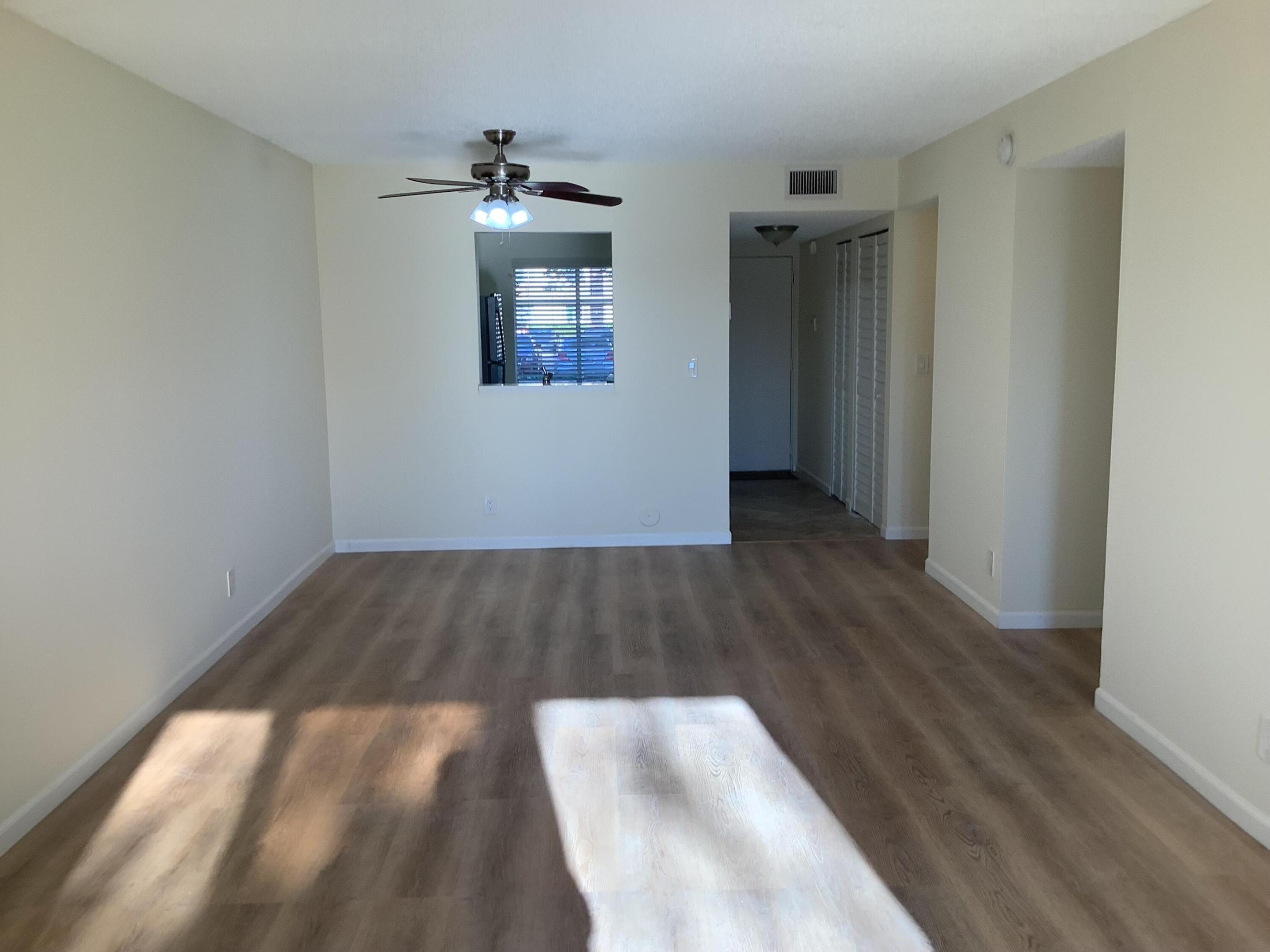 CASCADES OF LAUDERHILL - Residential