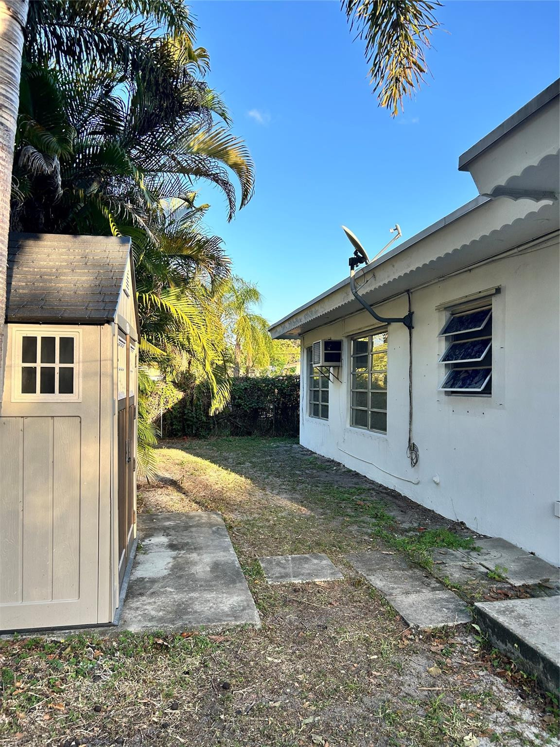 Modelo Park 14-10 B - Residential Lease