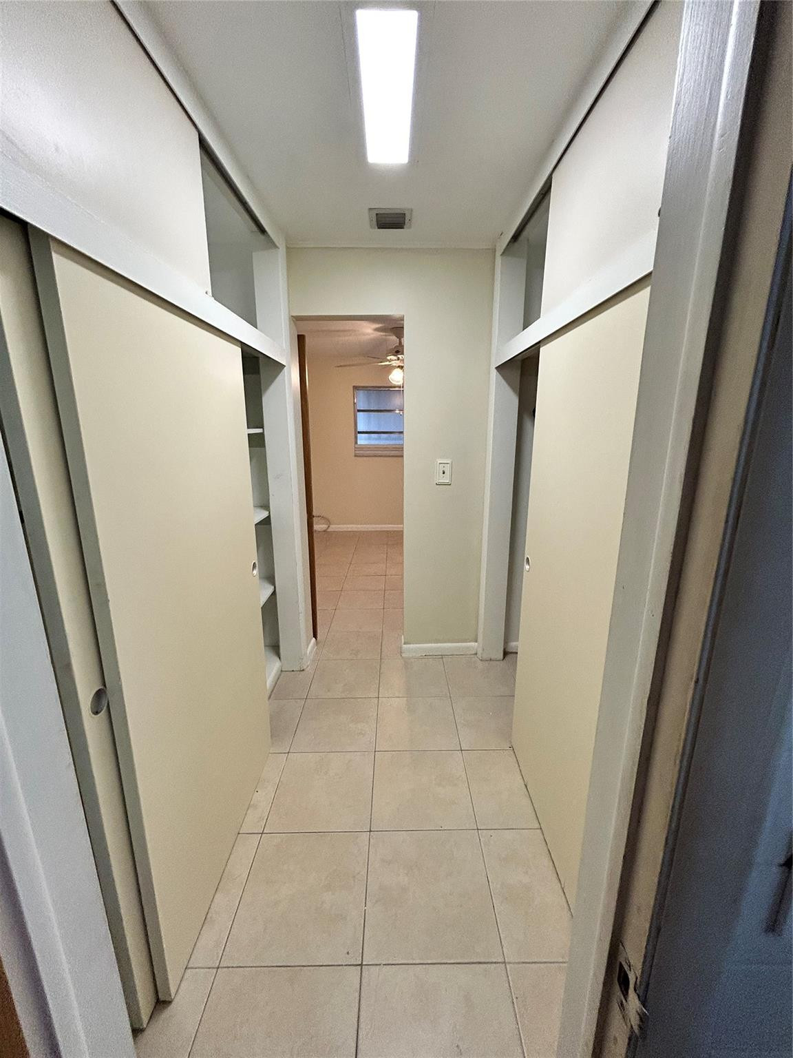 Modelo Park 14-10 B - Residential Lease