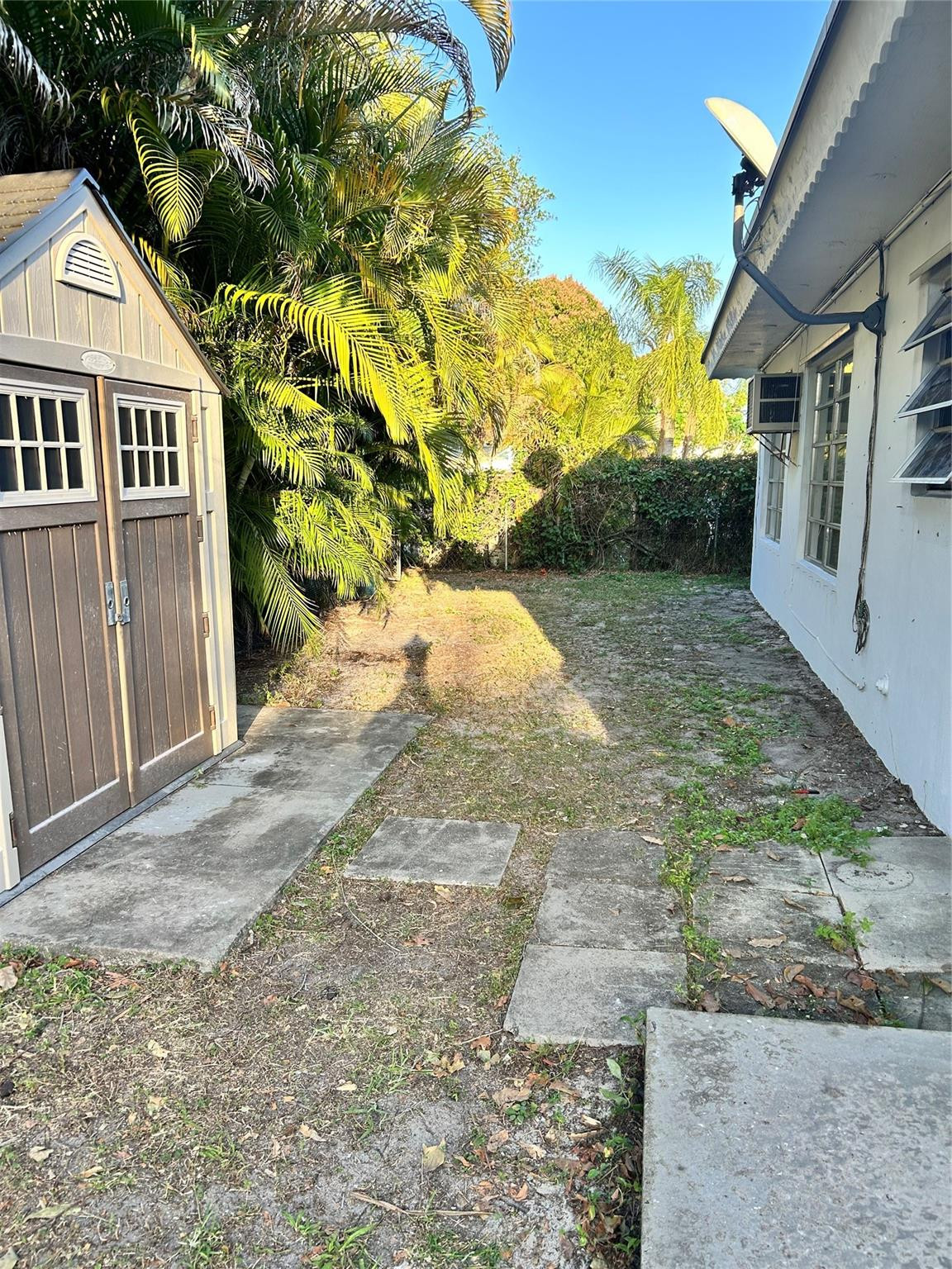 Modelo Park 14-10 B - Residential Lease