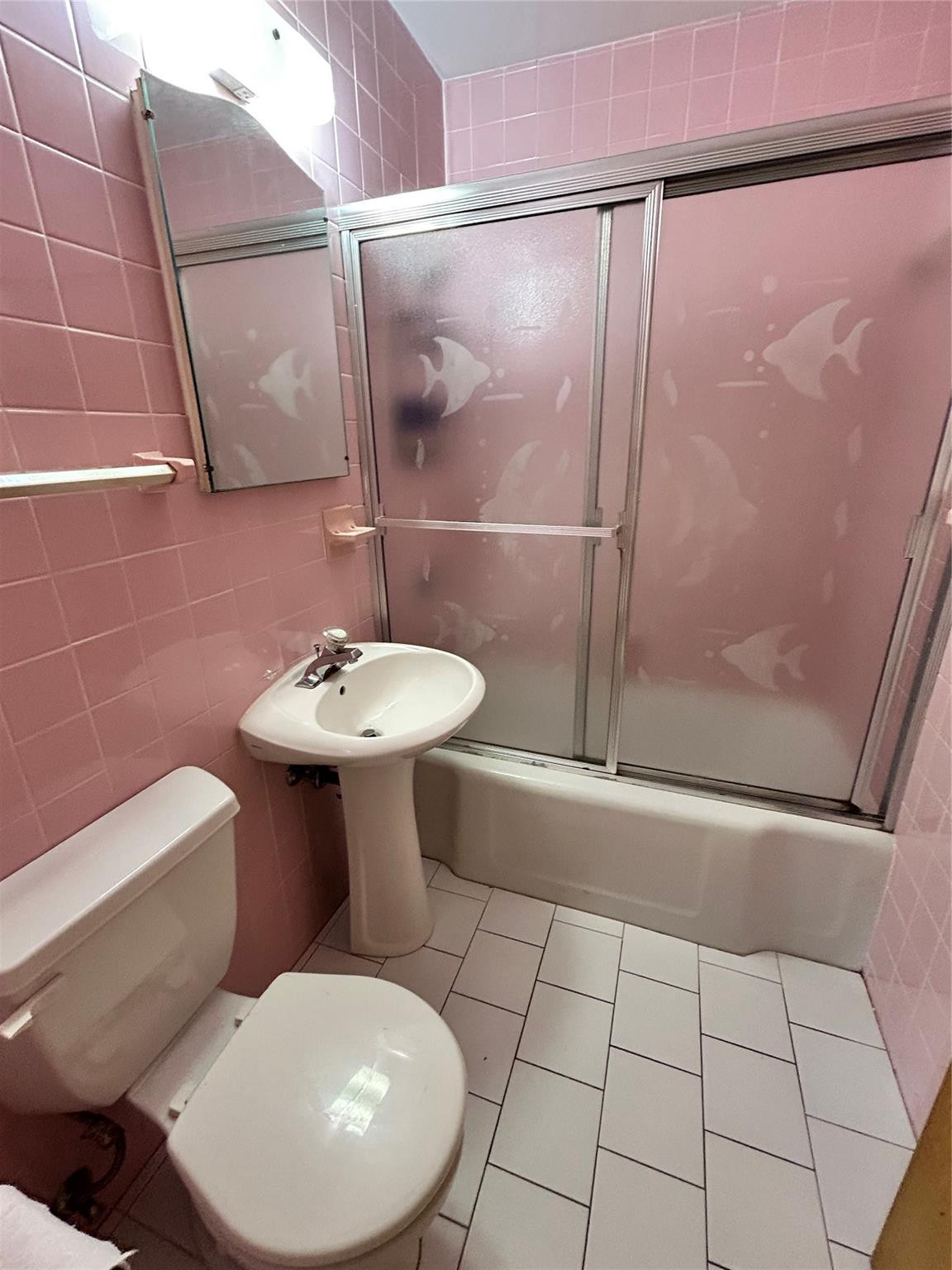 Modelo Park 14-10 B - Residential Lease