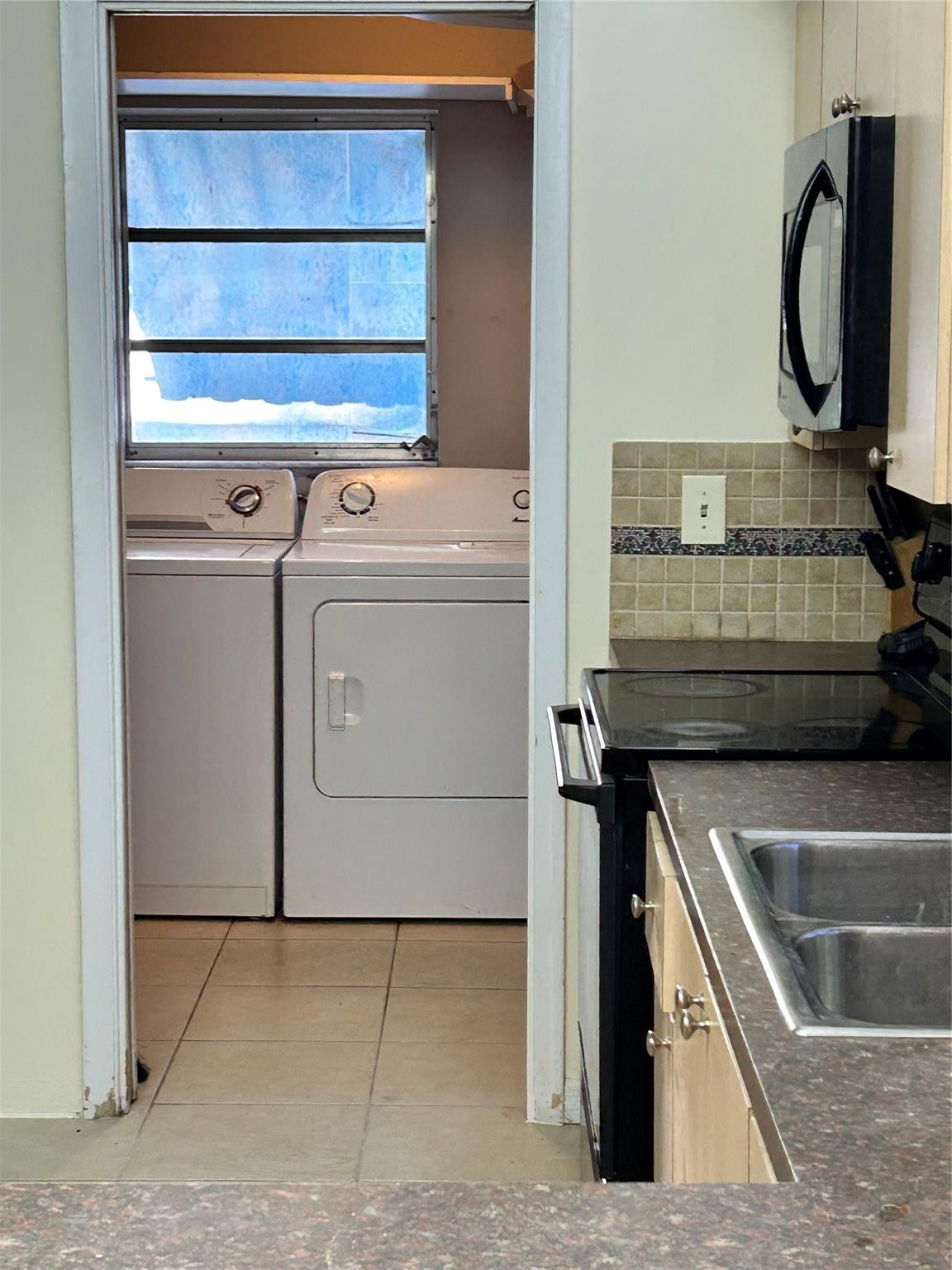 Modelo Park 14-10 B - Residential Lease