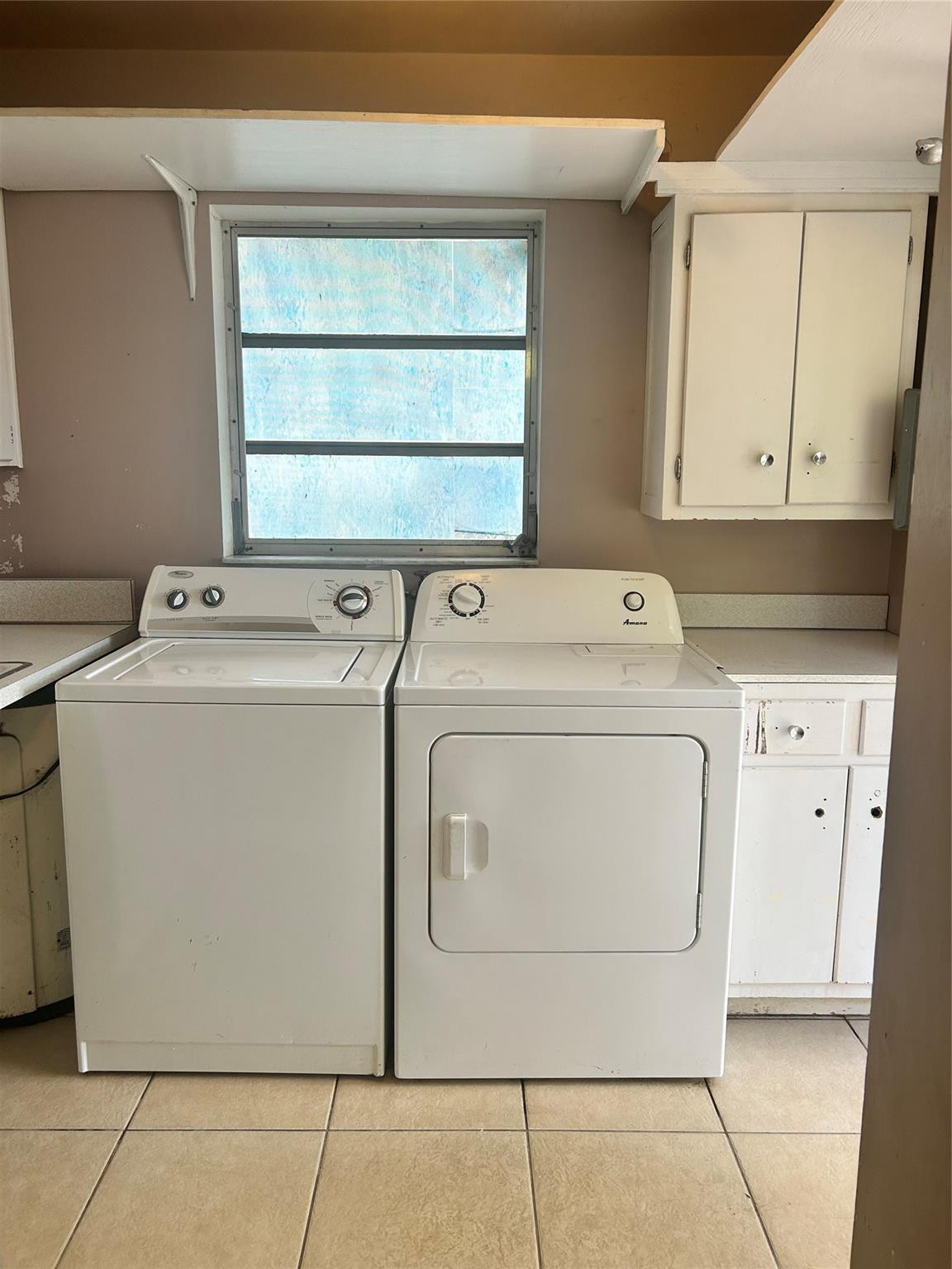 Modelo Park 14-10 B - Residential Lease