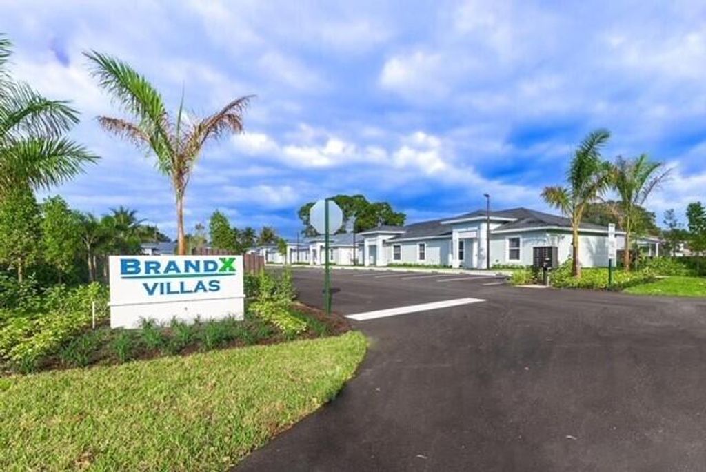 Photo of 3901 Gulfstream Road #6b, Palm Springs, FL 33461 (MLS # R11106771)