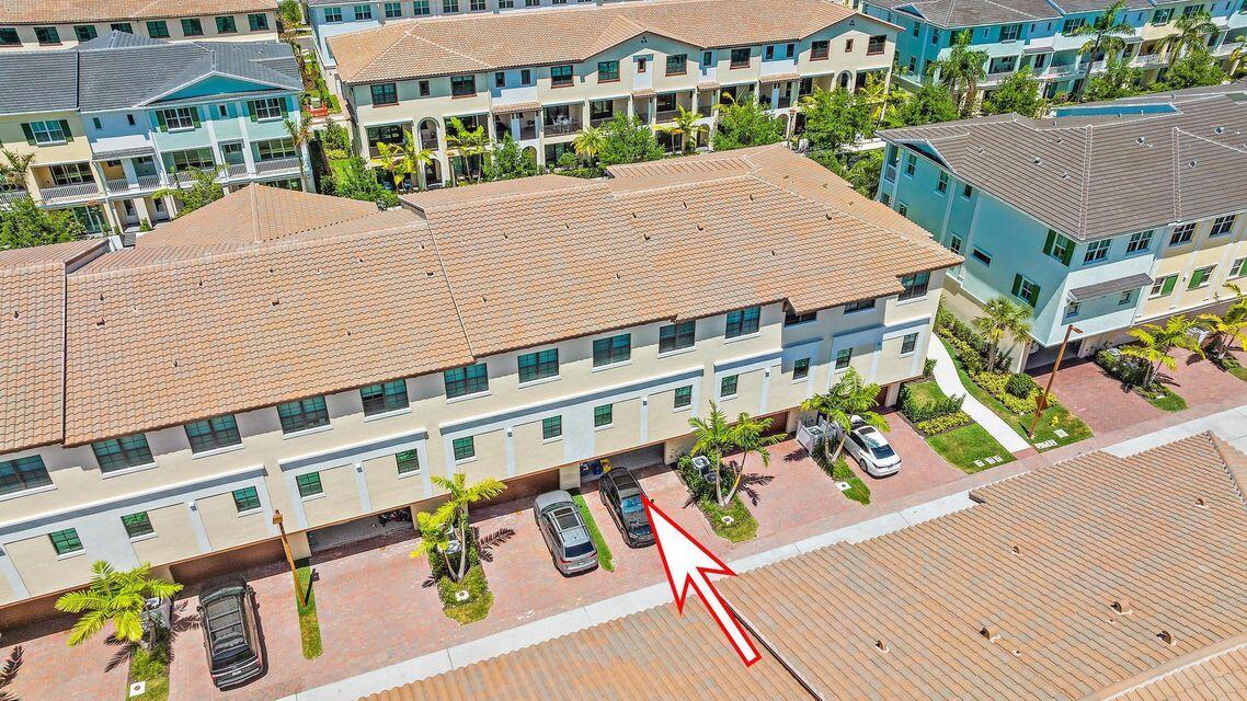 ALTON - Residential Lease