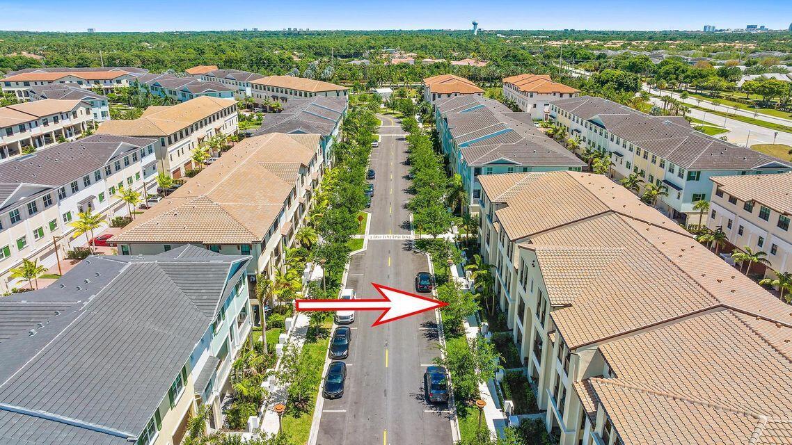 ALTON - Residential Lease