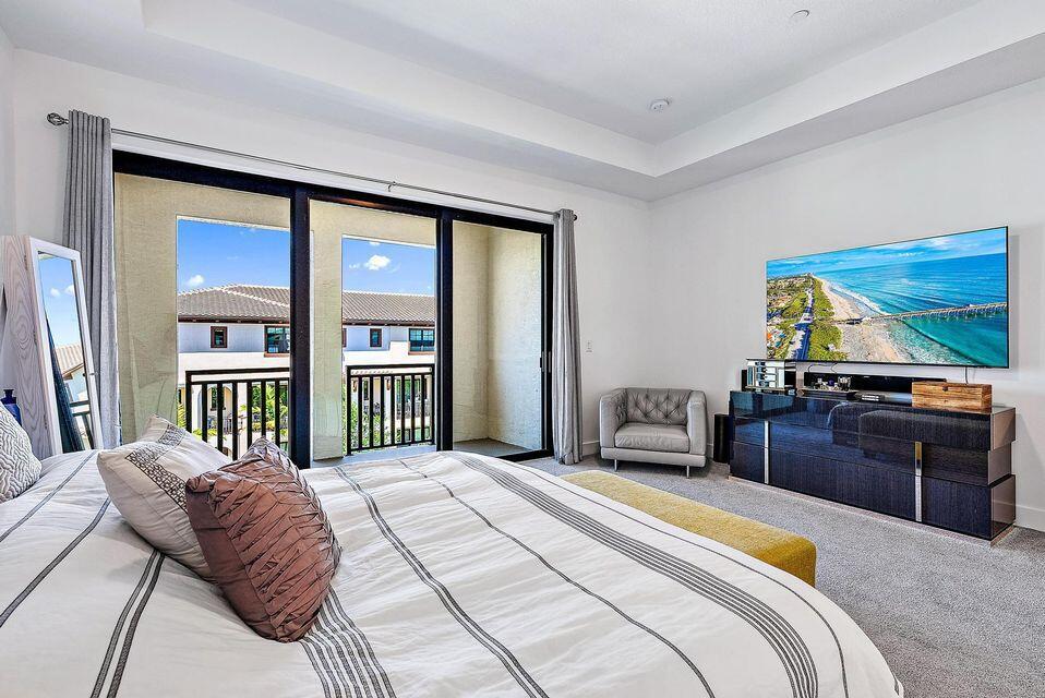 ALTON - Residential Lease