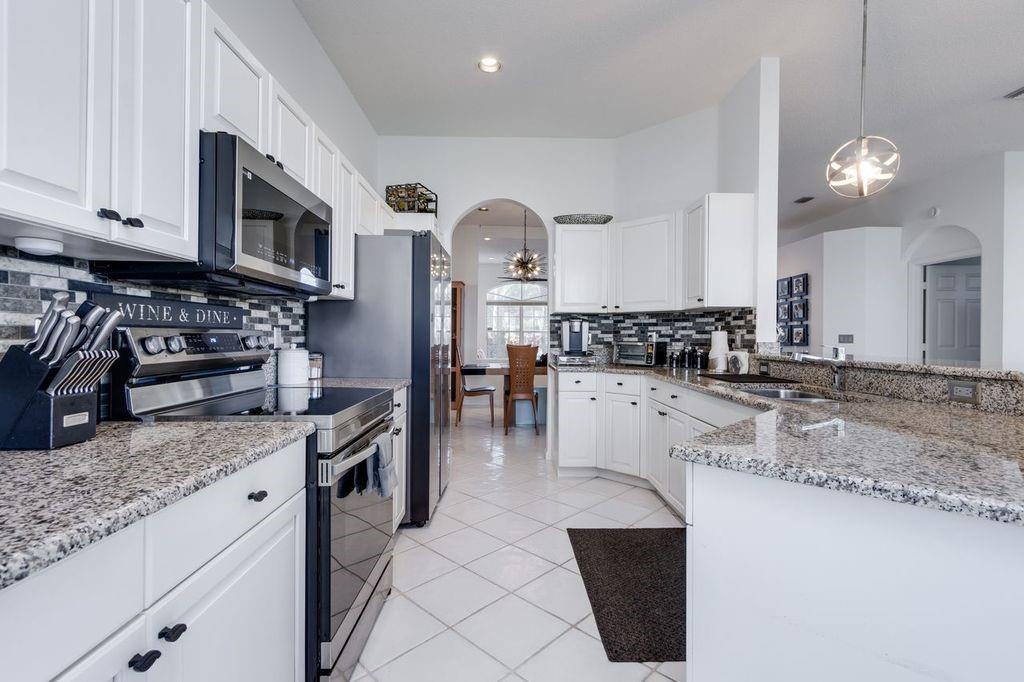 Aberdeen/Brittany Lakes - Residential