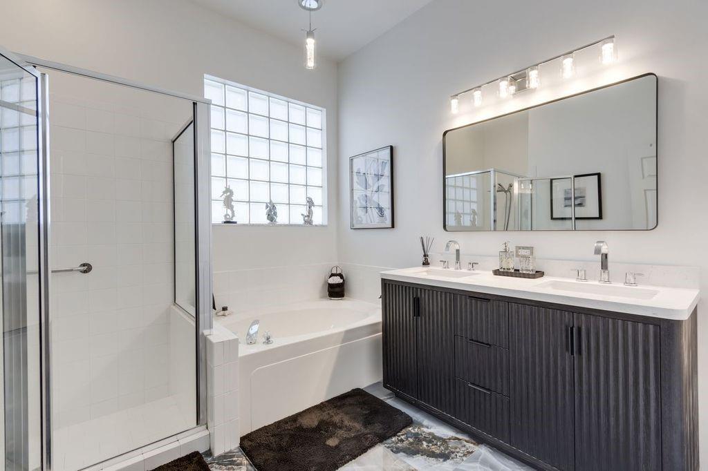 Aberdeen/Brittany Lakes - Residential