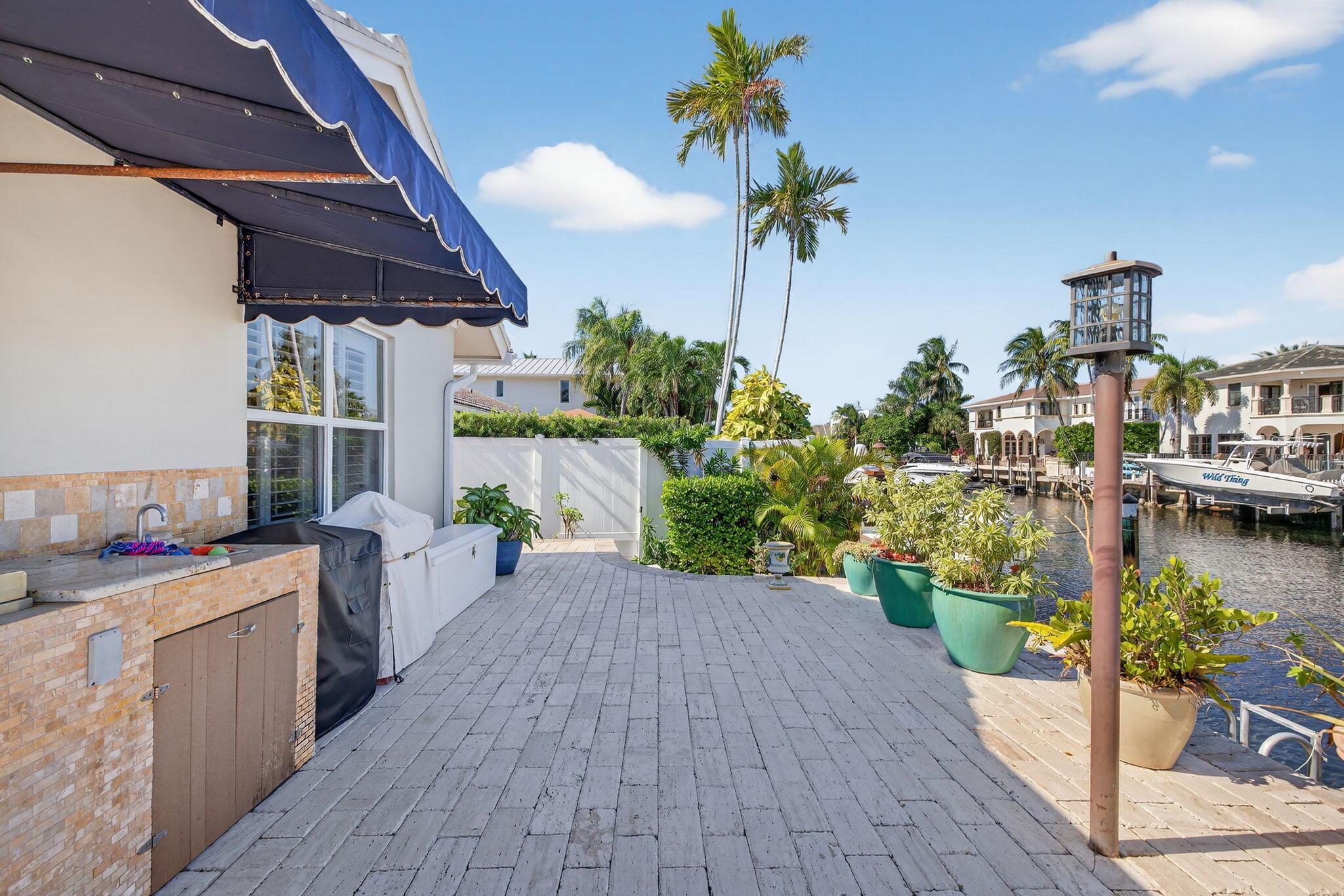 TROPIC ISLE - Residential