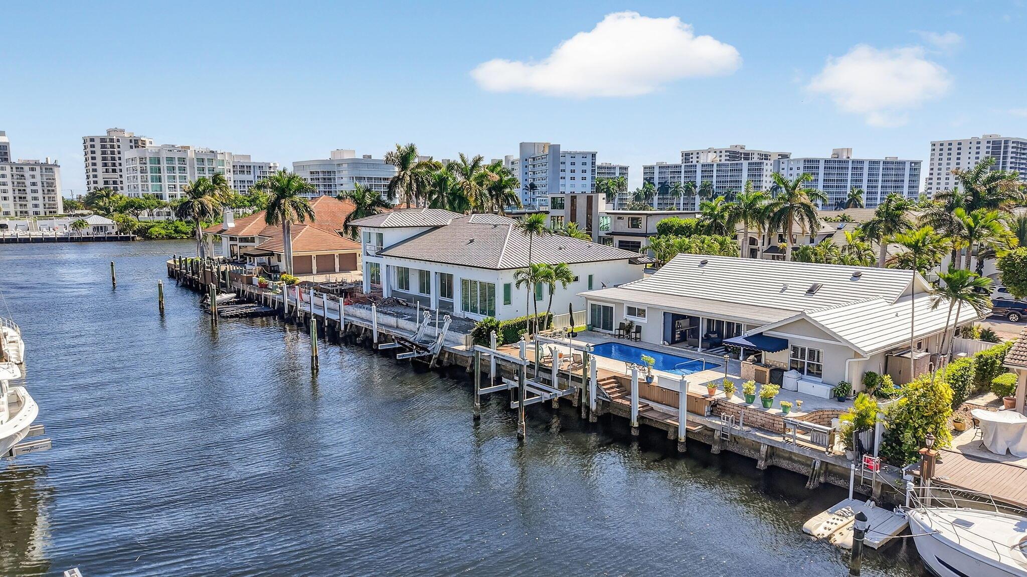 TROPIC ISLE - Residential