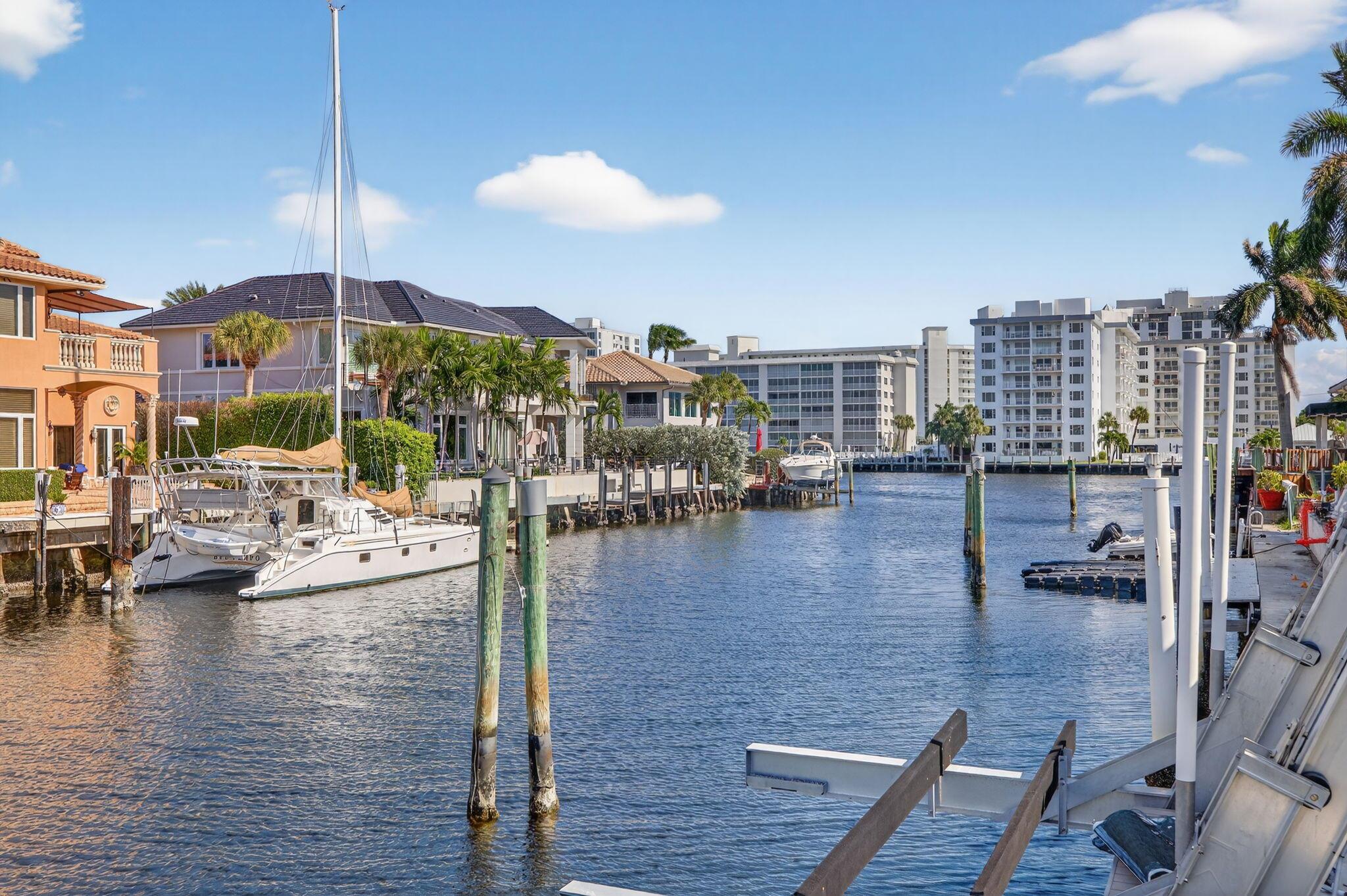 TROPIC ISLE - Residential