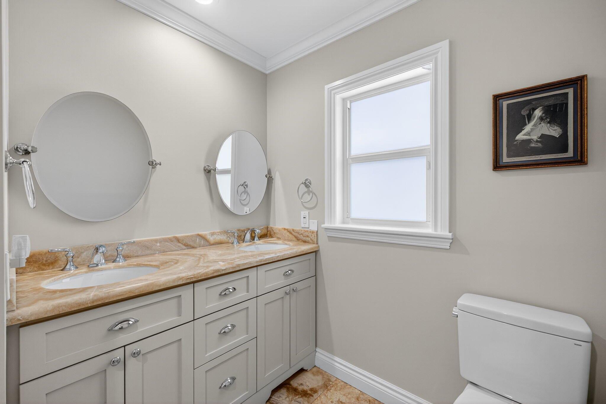 TROPIC ISLE - Residential