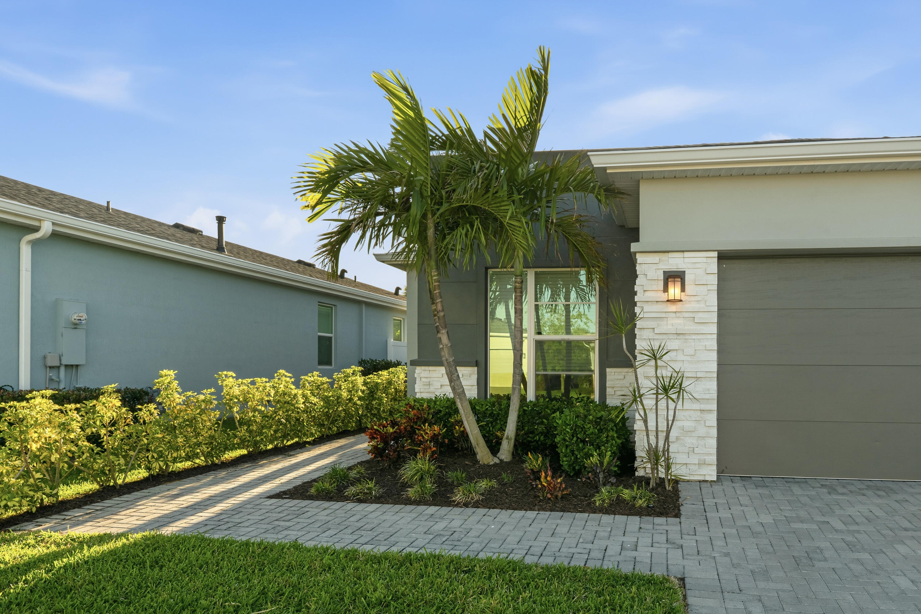 EMERY II - Residential