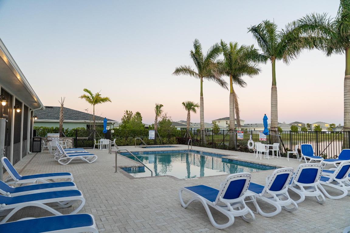 EMERY II - Residential