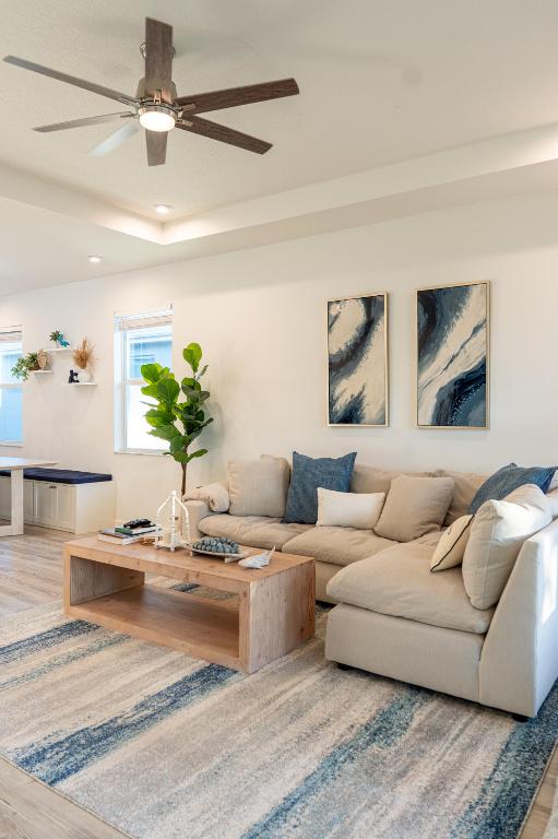 EMERY II - Residential