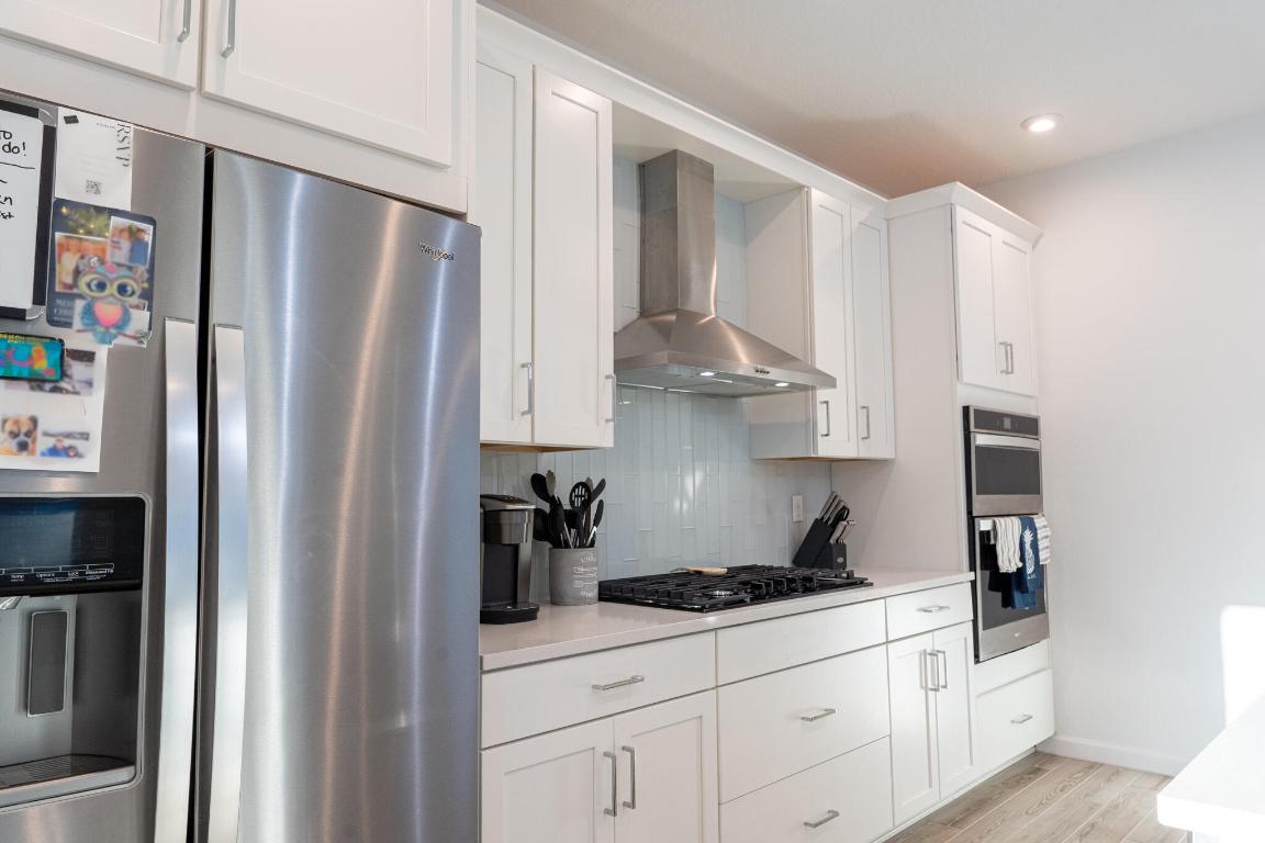 EMERY II - Residential