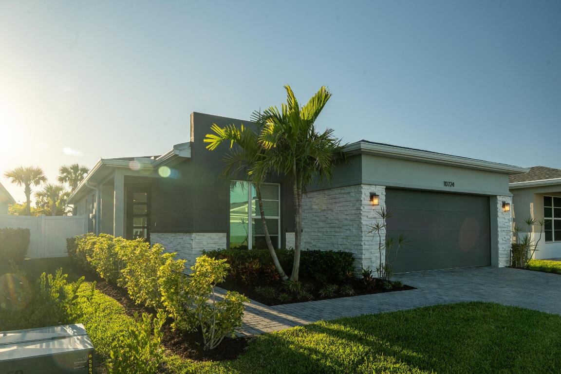 EMERY II - Residential