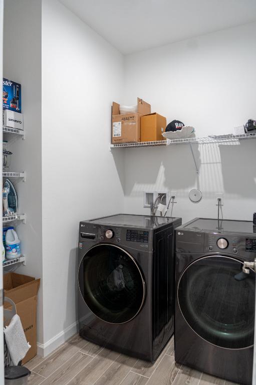 EMERY II - Residential