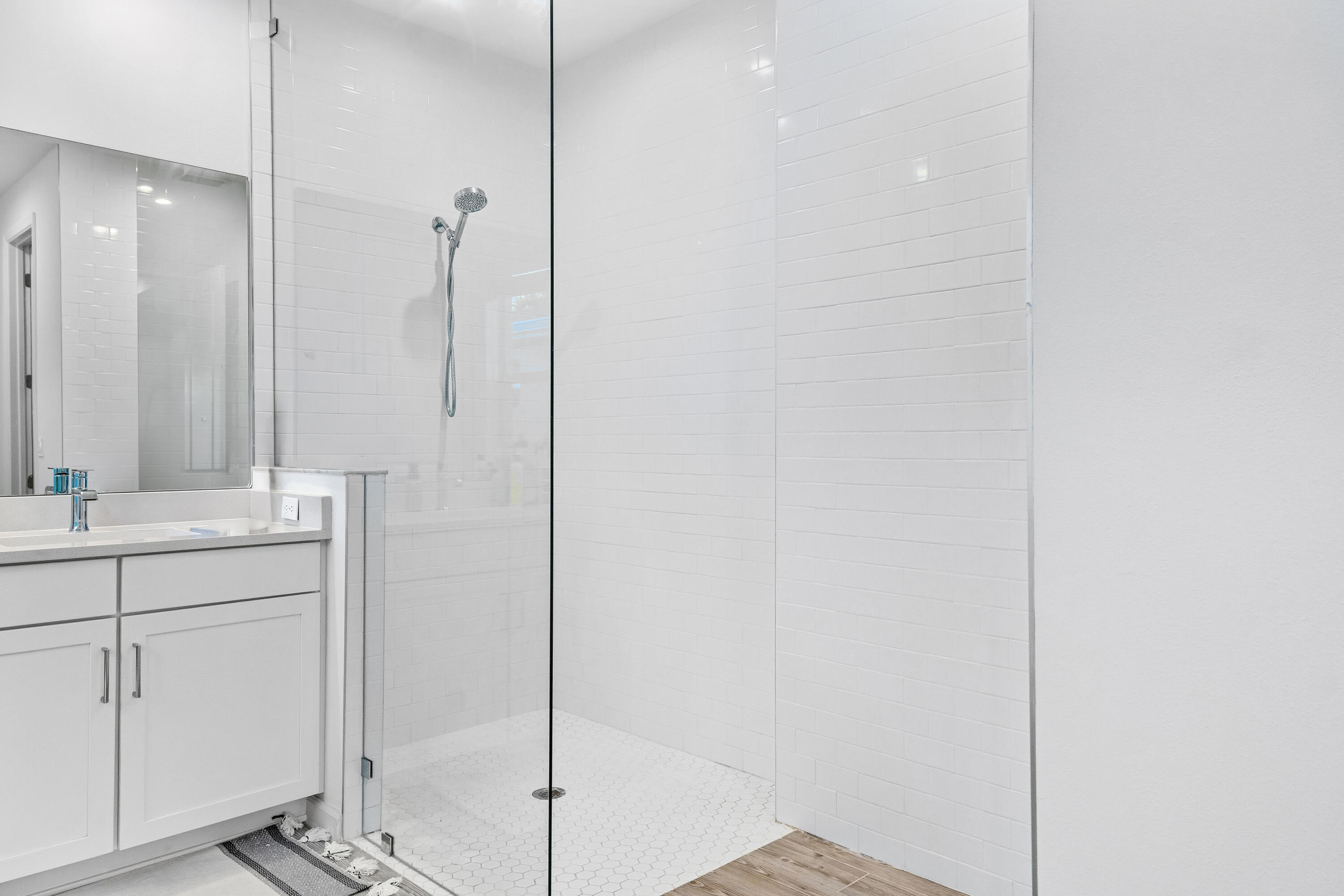 EMERY II - Residential