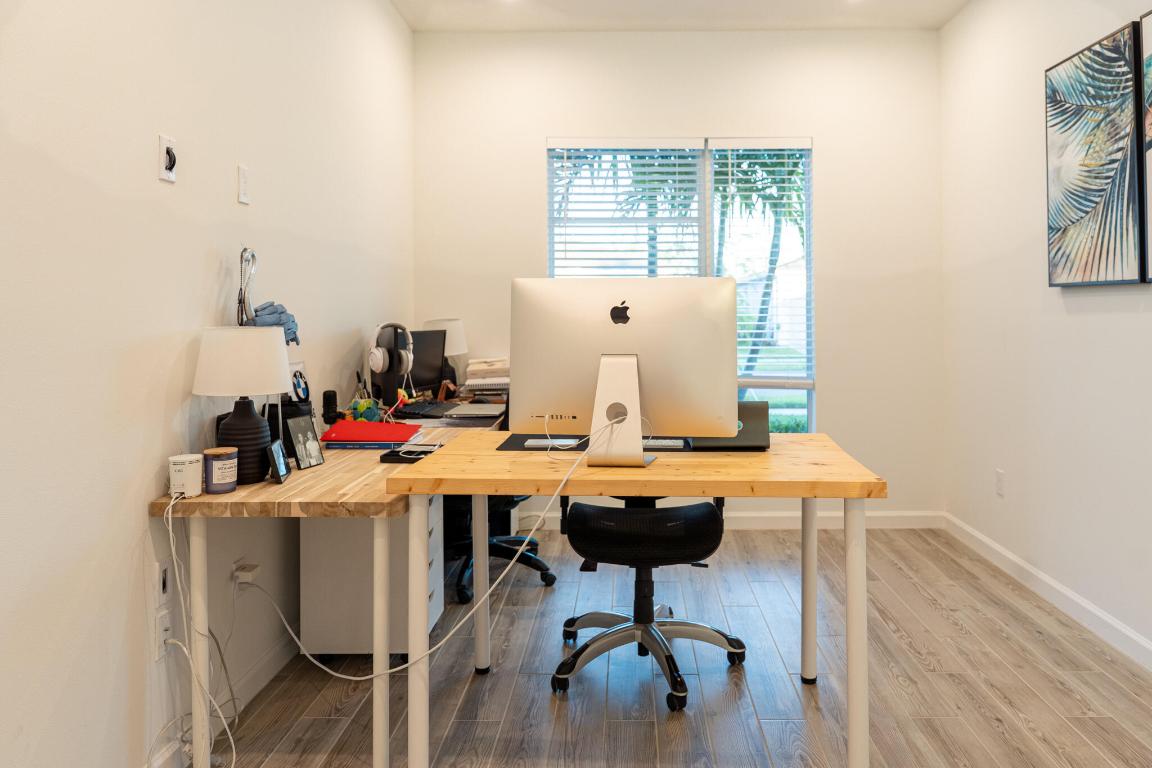 EMERY II - Residential