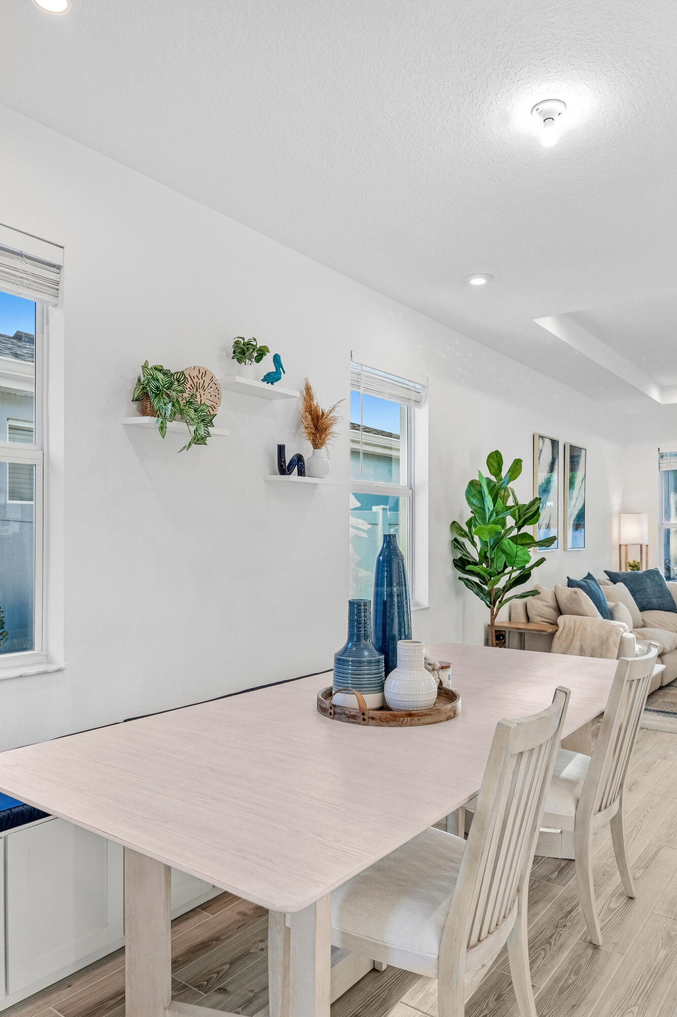 EMERY II - Residential