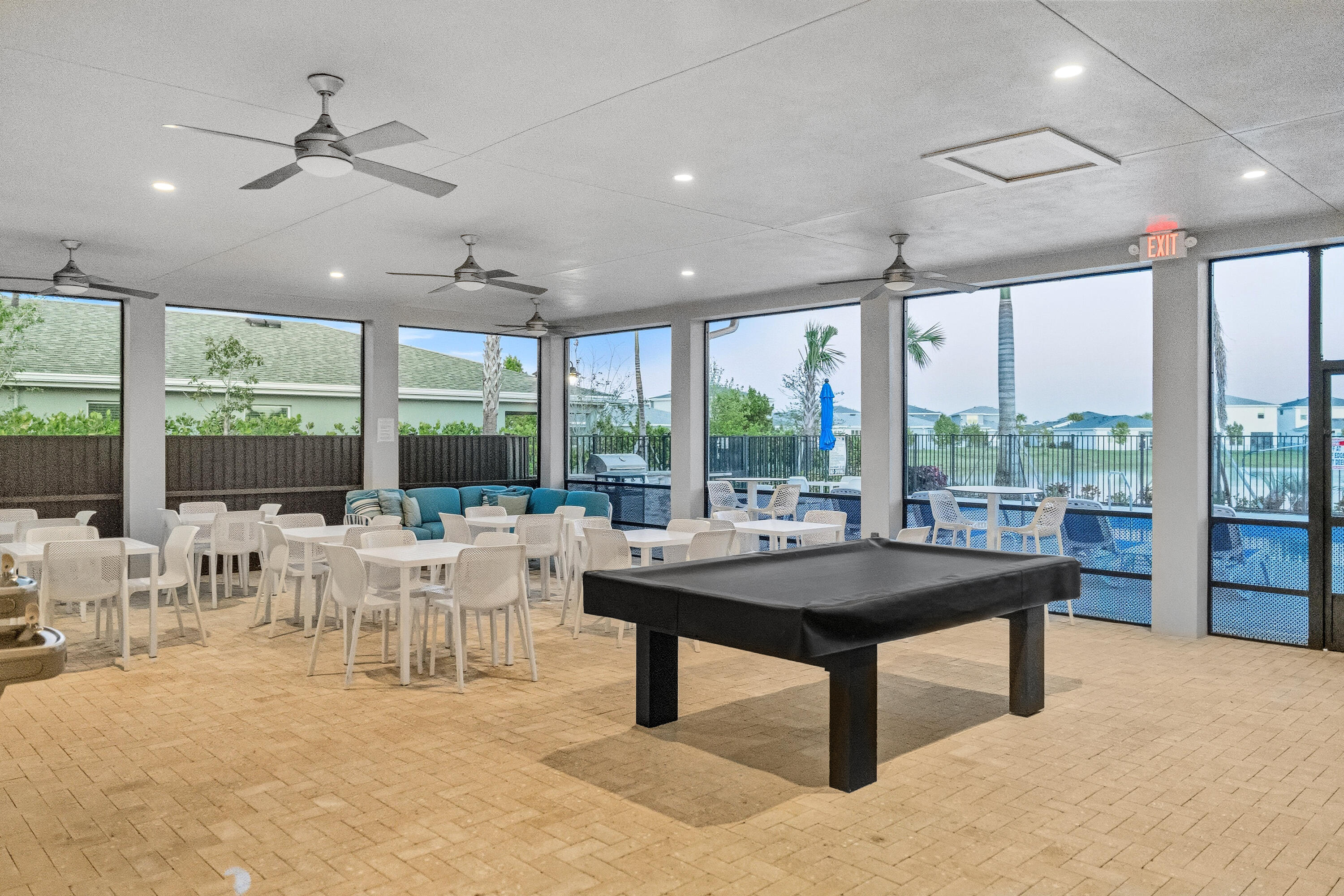 EMERY II - Residential