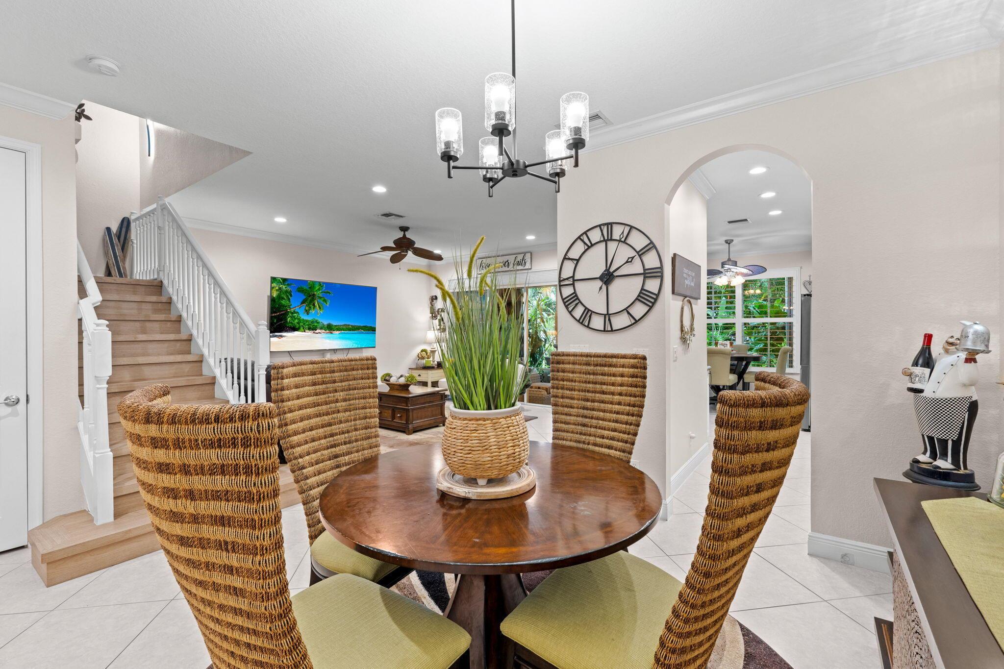 104 Las Brisas Circle
