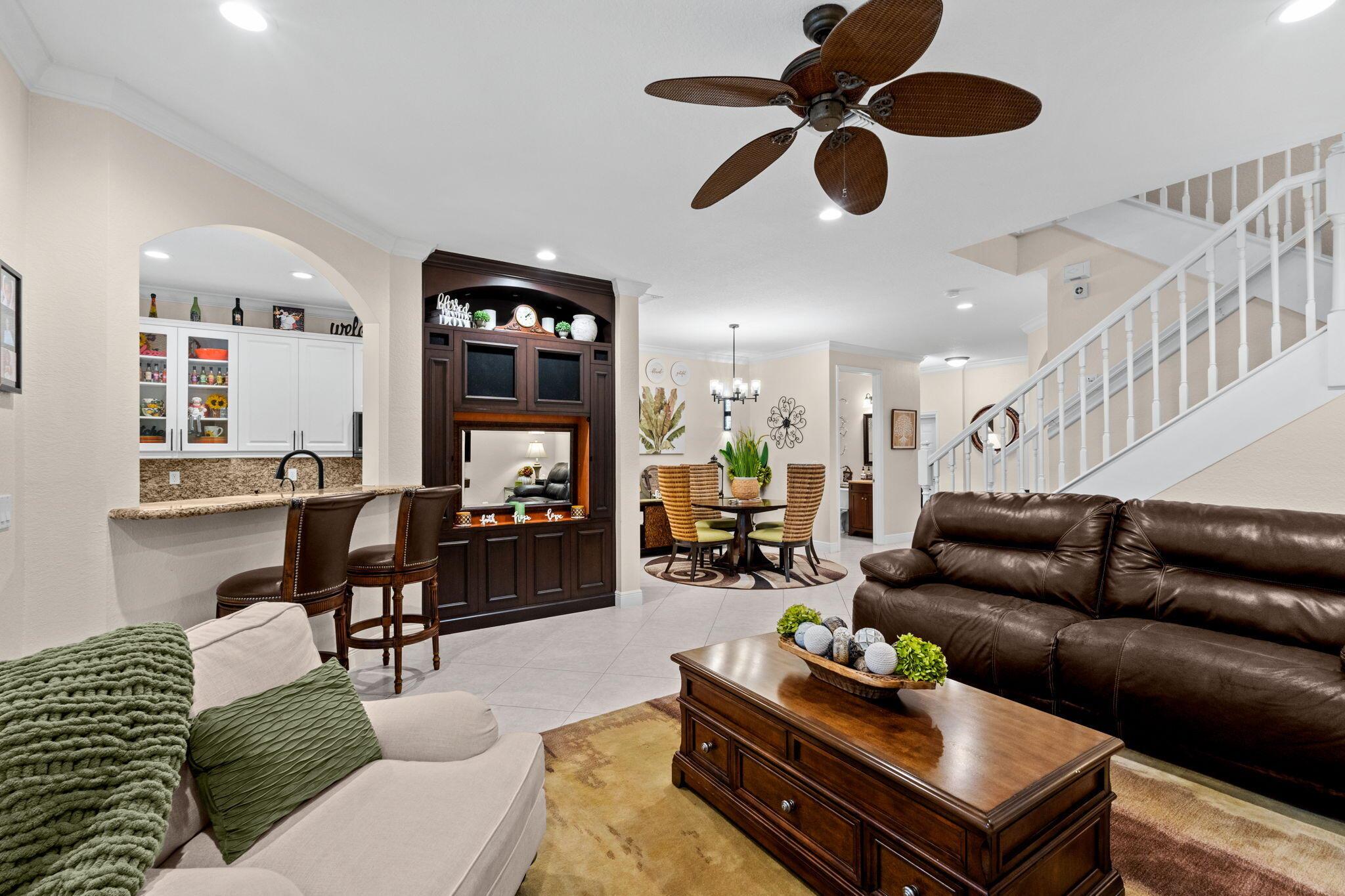 104 Las Brisas Circle