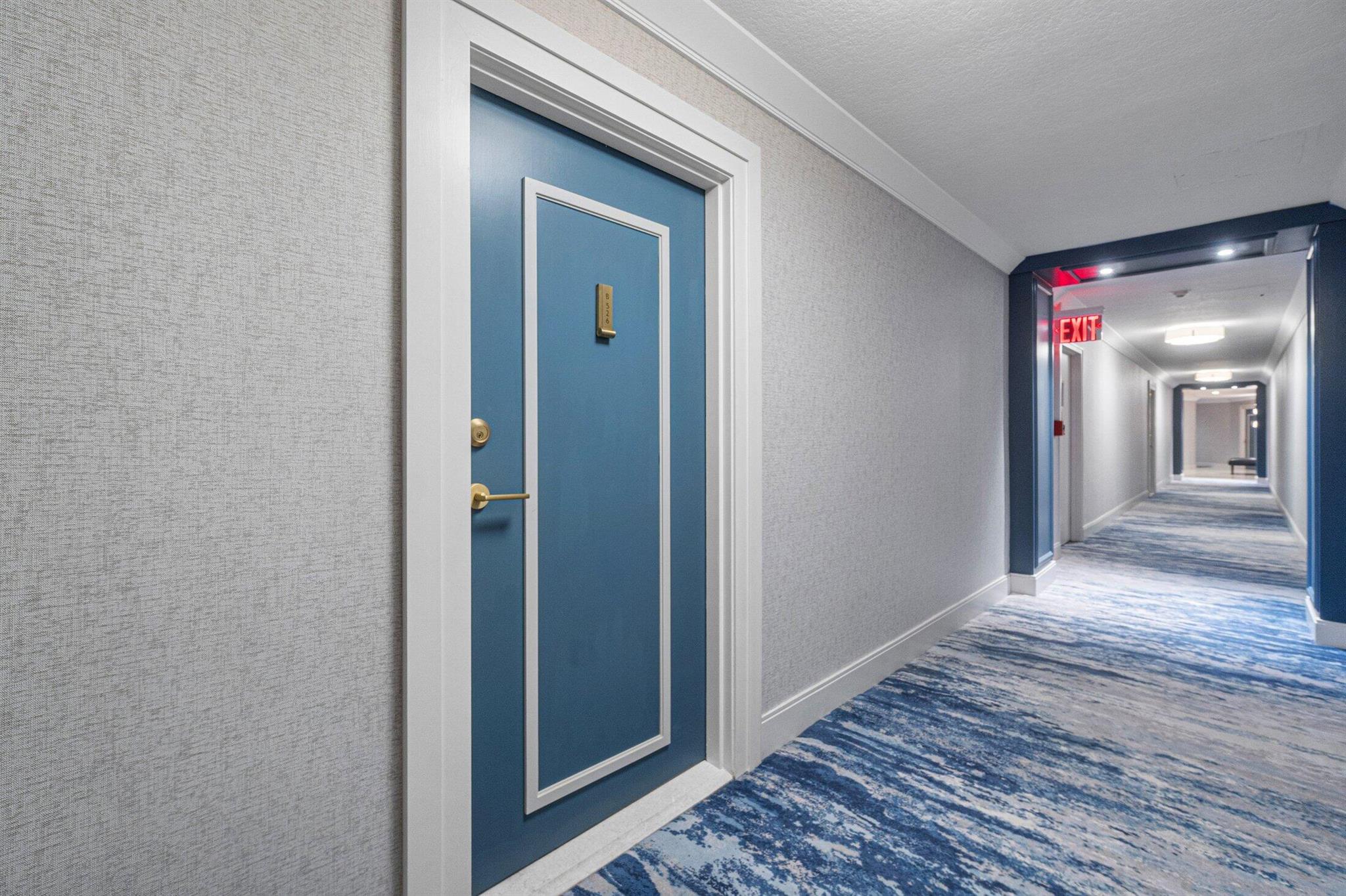 Palm Beach Towers - Residential