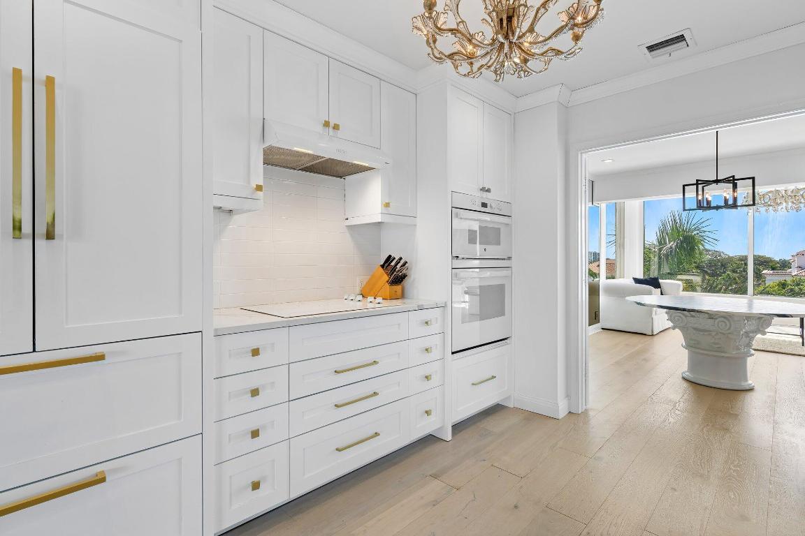 Palm Beach Towers - Residential