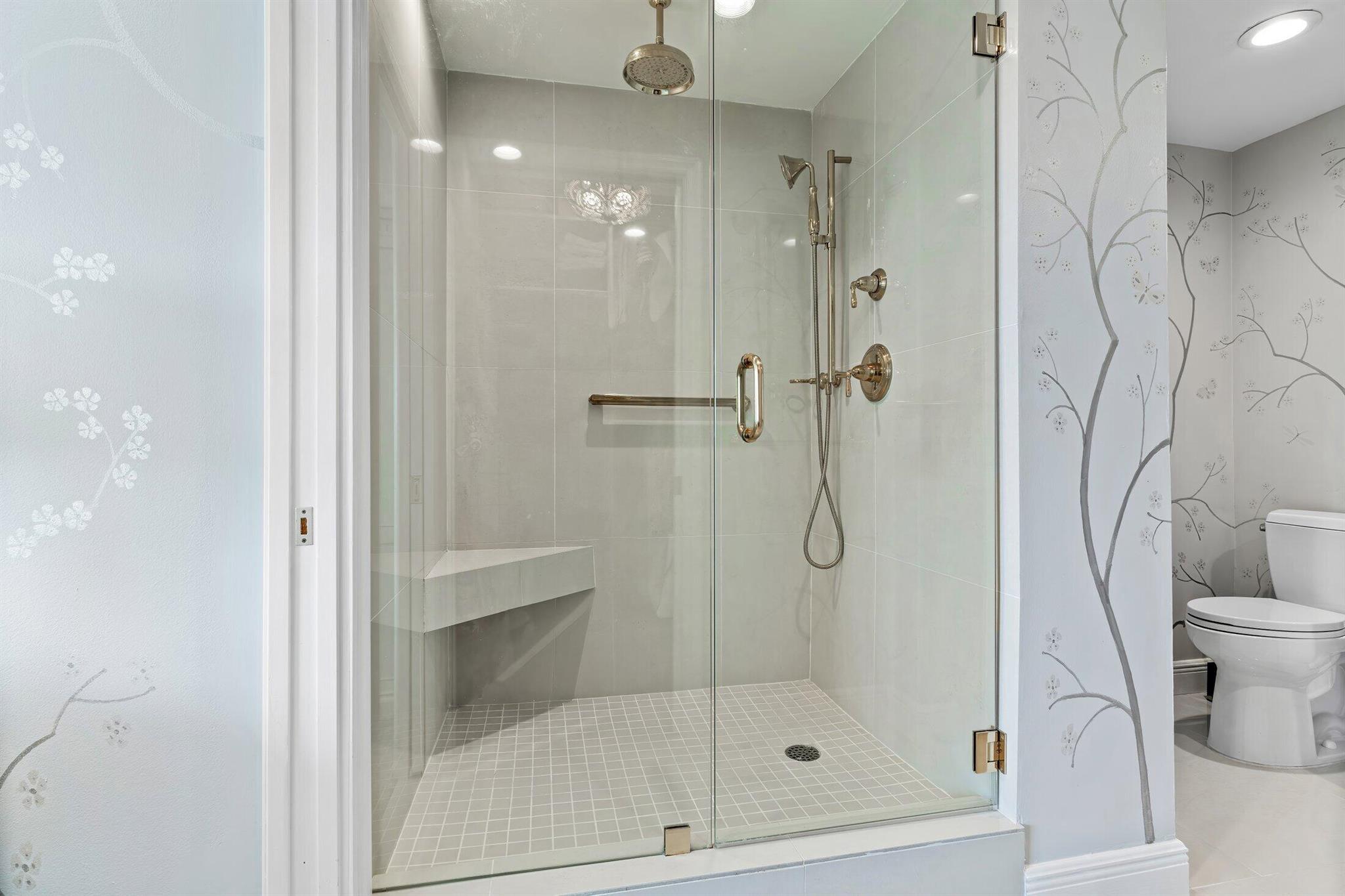 Palm Beach Towers - Residential