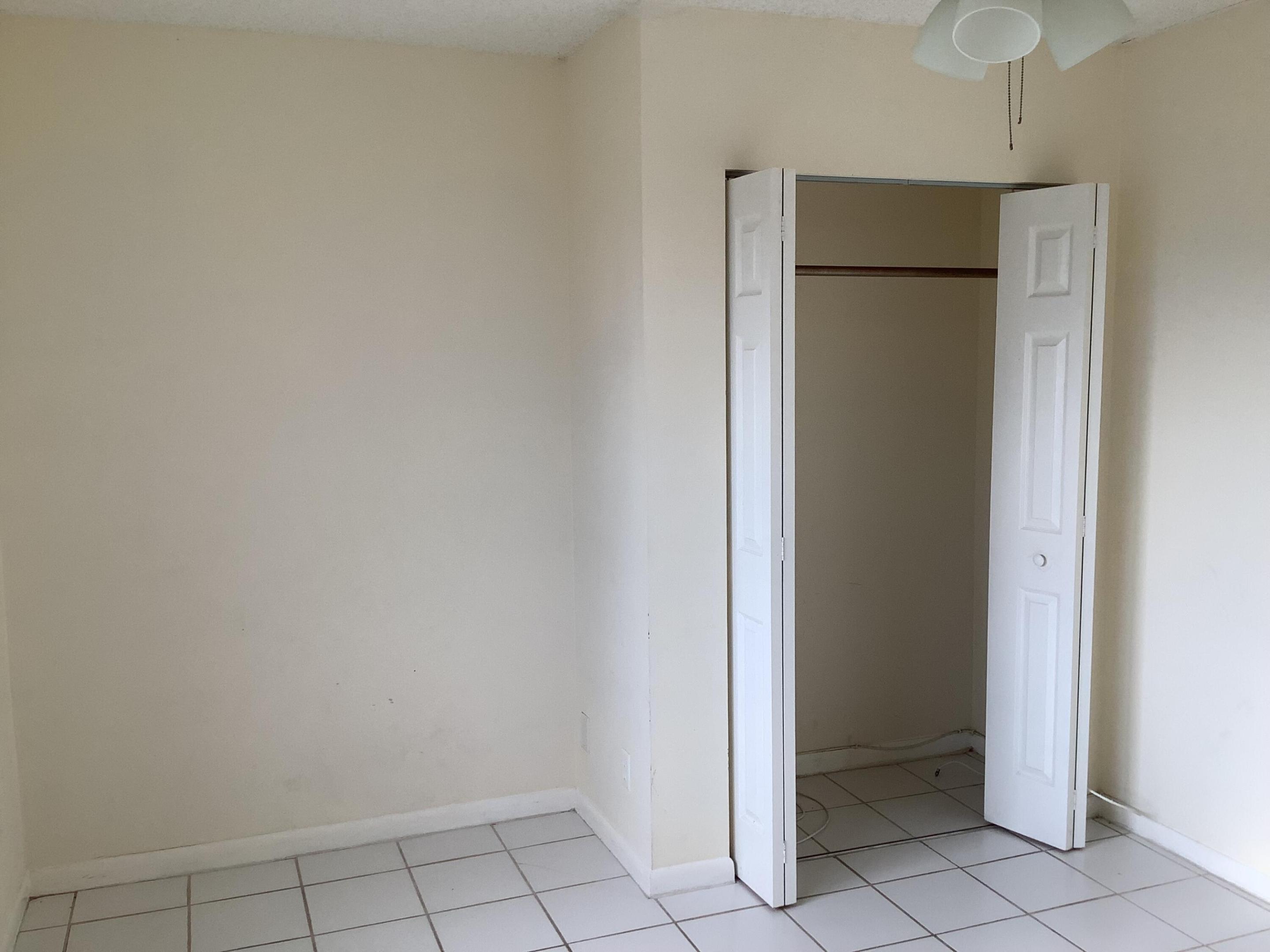 CASCADES OF LAUDERHILL 2 CONDO - Residential