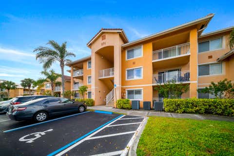 Tiny photo for 231 SW PALM Drive #101, Port Saint Lucie, FL 34986 (MLS # B26054572)