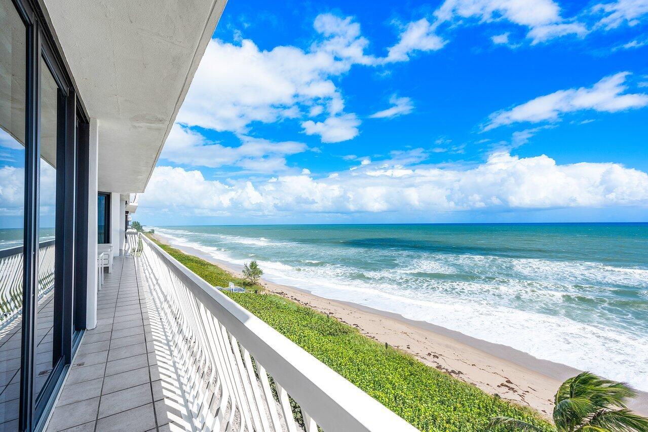 TWENTY ONE HUNDRED CONDO - Residential