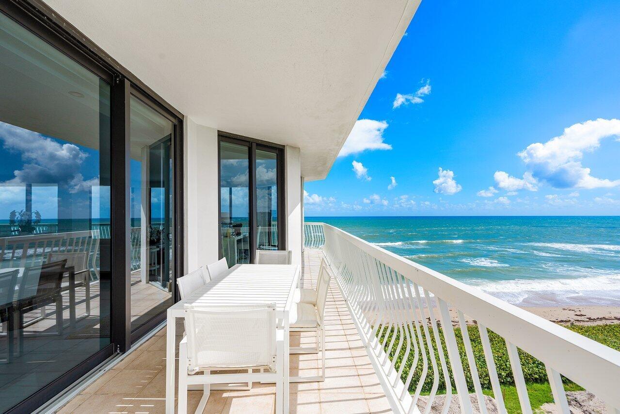 TWENTY ONE HUNDRED CONDO - Residential