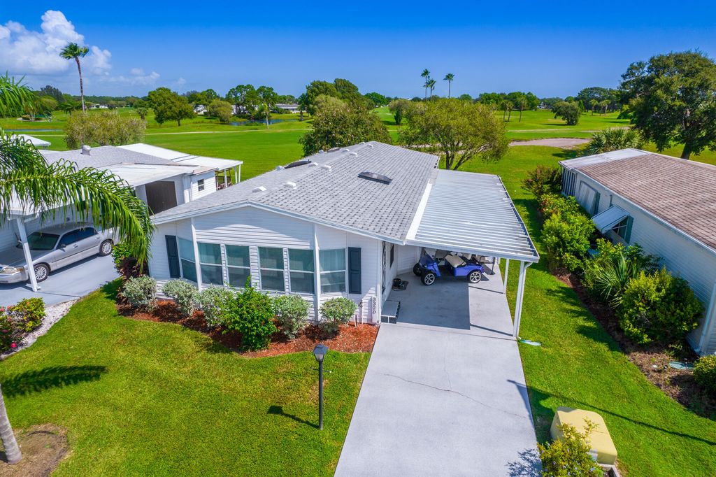 Photo of 3320 Ironwood Avenue, Port Saint Lucie, FL 34952 (MLS # B26016422)